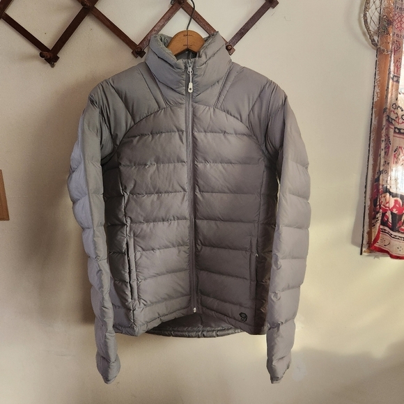 NWT Mountain Hardwear Thermacity Puffer Jacket Gray Full Zip Medium